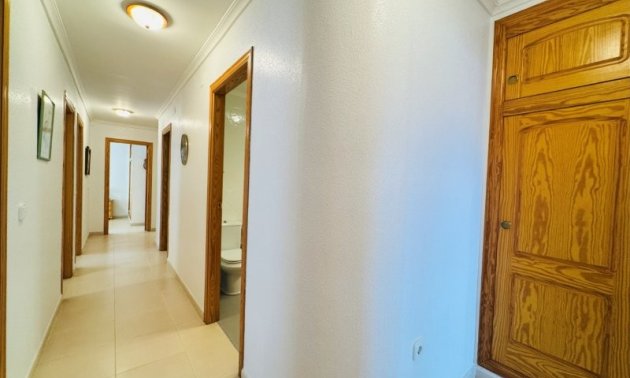 Resale - Apartment / flat -
Torrevieja - La Mata