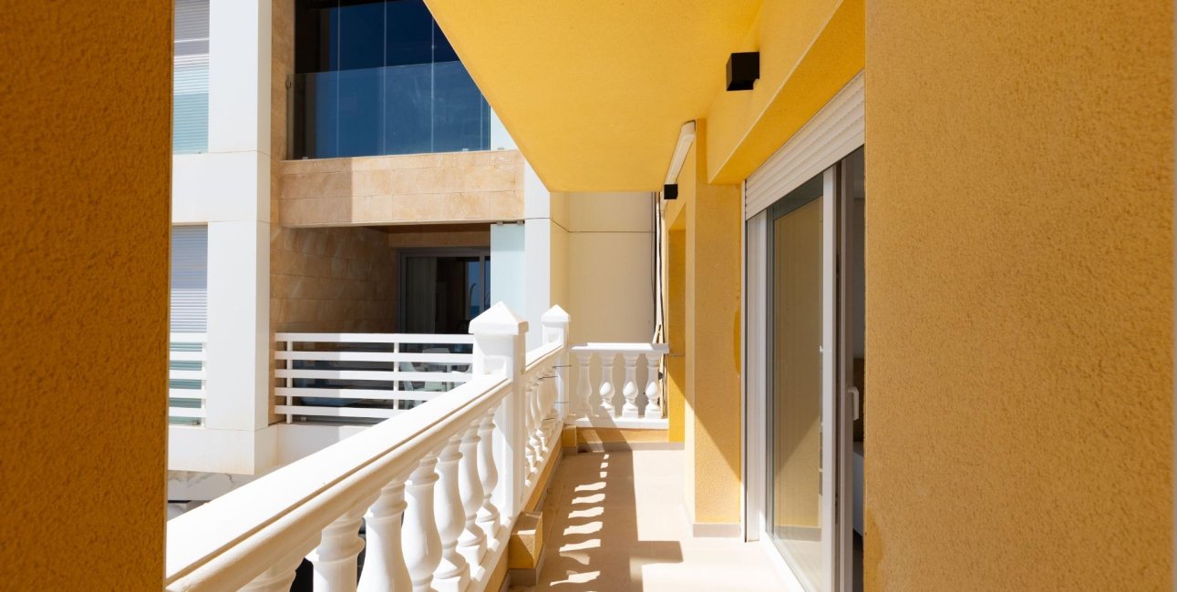 Resale - Apartment / flat -
Torrevieja - La Mata