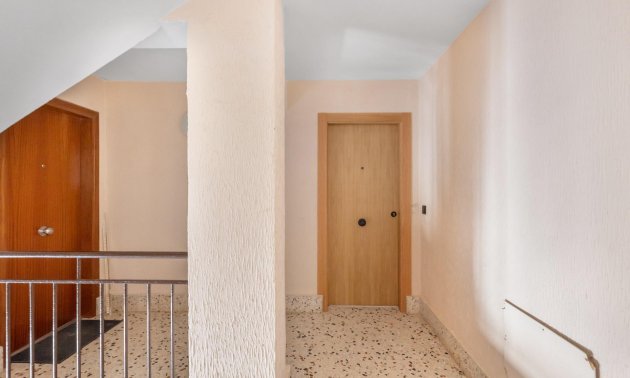 Resale - Apartment / flat -
Torrevieja - La Mata