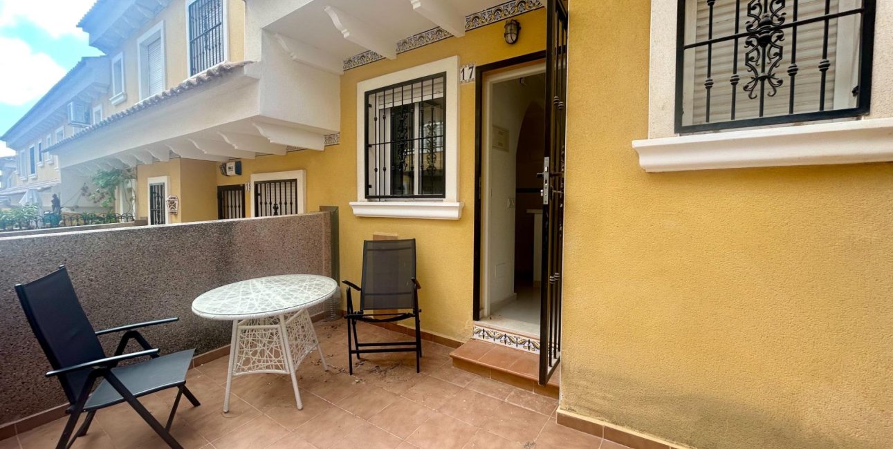 Rynek wtórny - Dom Szeregowy -
Algorfa - Montemar