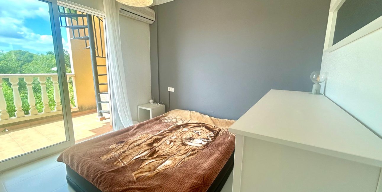 Rynek wtórny - Dom Szeregowy -
Algorfa - Montemar