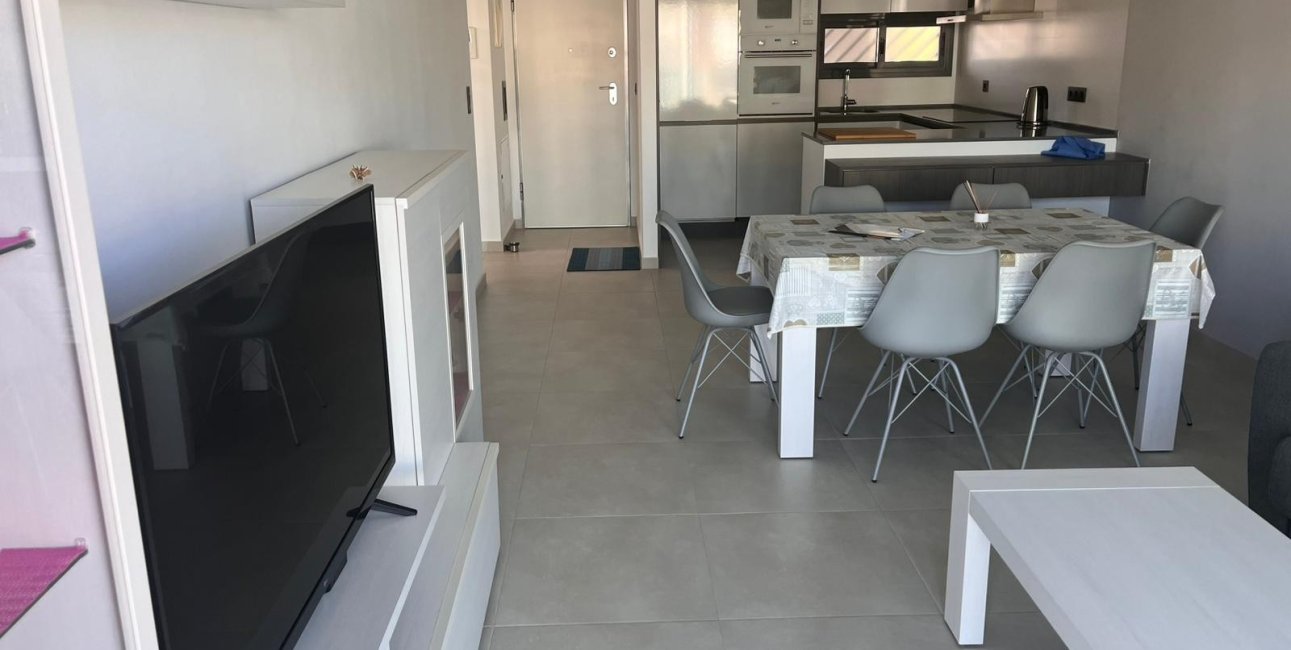 Resale - Apartment / flat -
Guardamar del Segura - El Raso