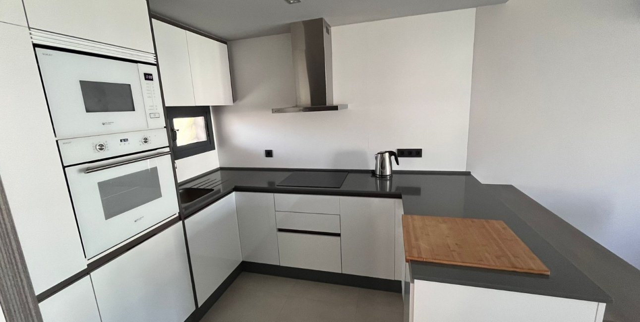 Resale - Apartment / flat -
Guardamar del Segura - El Raso