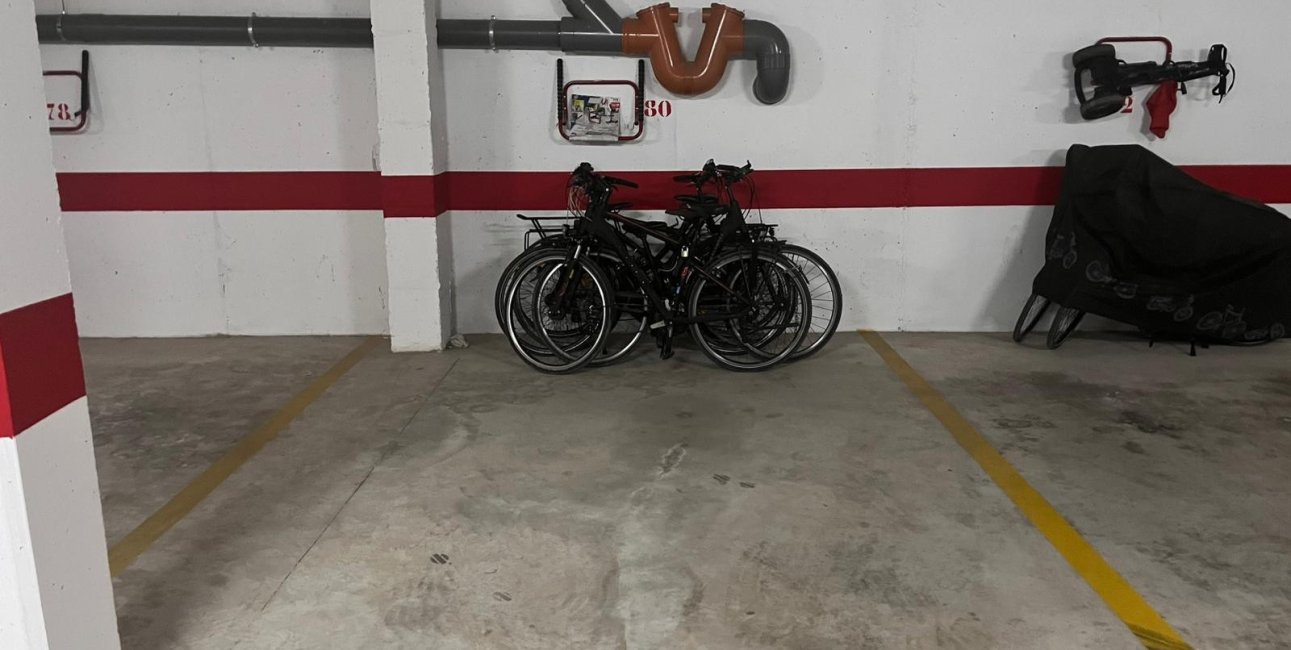 Resale - Apartment / flat -
Guardamar del Segura - El Raso