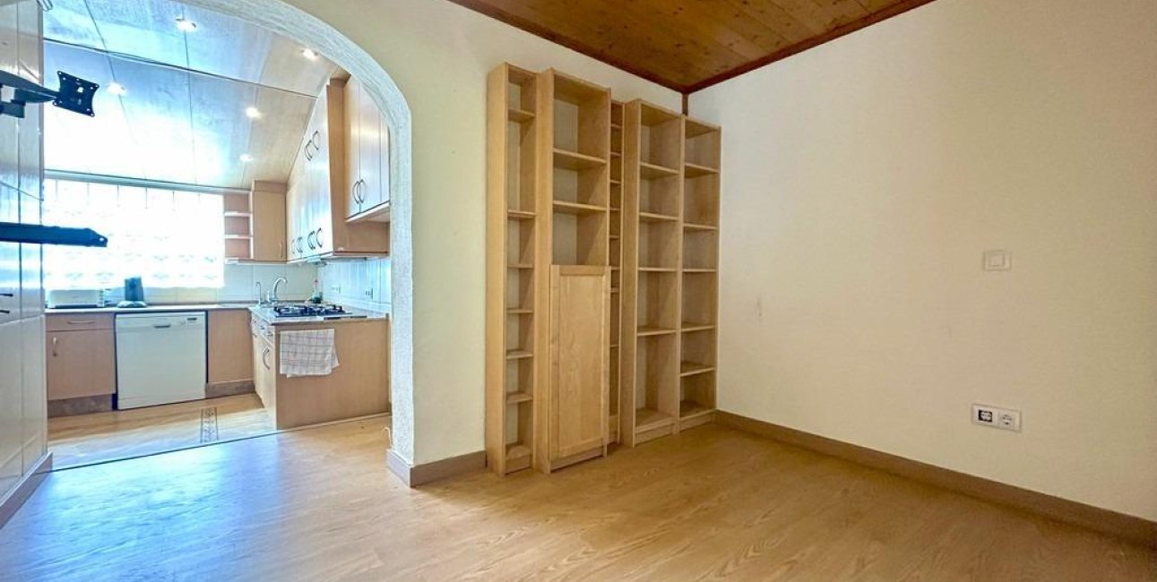 Resale - Villa -
Orihuela Costa - Cabo Roig