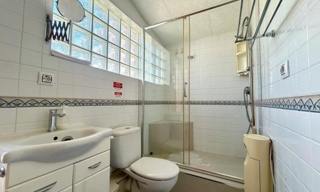 Resale - Villa -
Orihuela Costa - Cabo Roig