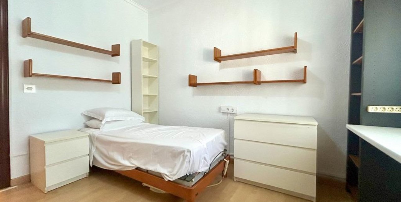 Resale - Villa -
Orihuela Costa - Cabo Roig