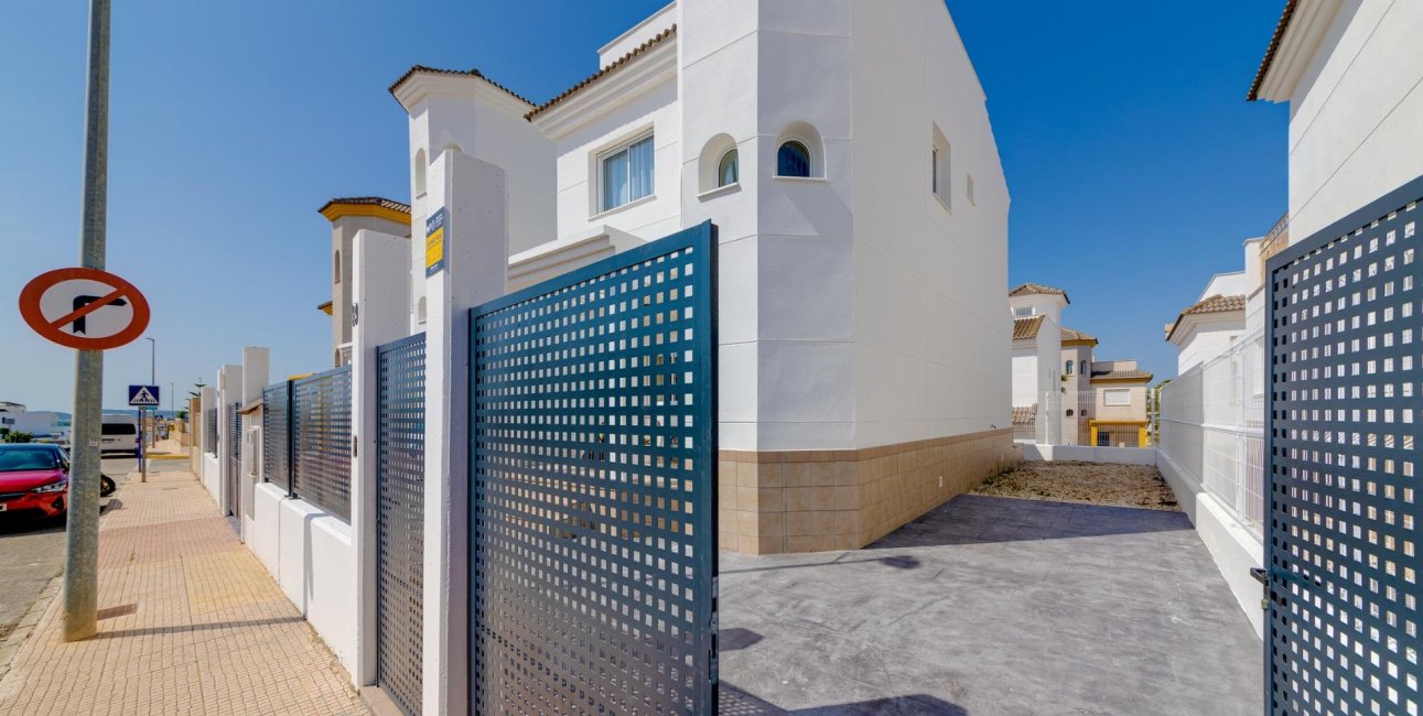 Obra nueva - Villa -
San Fulgencio - El Oasis