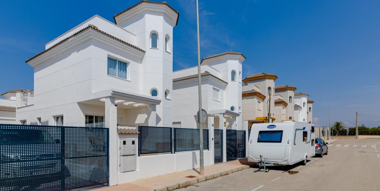 Obra nueva - Villa -
San Fulgencio - El Oasis