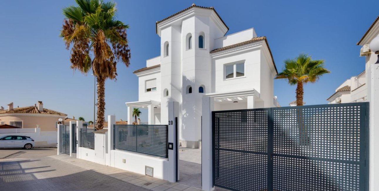 Obra nueva - Villa -
San Fulgencio - El Oasis