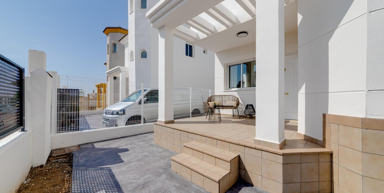 Obra nueva - Villa -
San Fulgencio - El Oasis