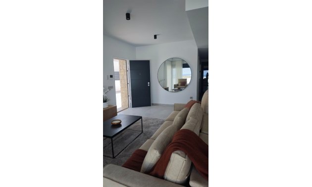 Reventa - Villa -
San Miguel de Salinas - Cerro Del Sol