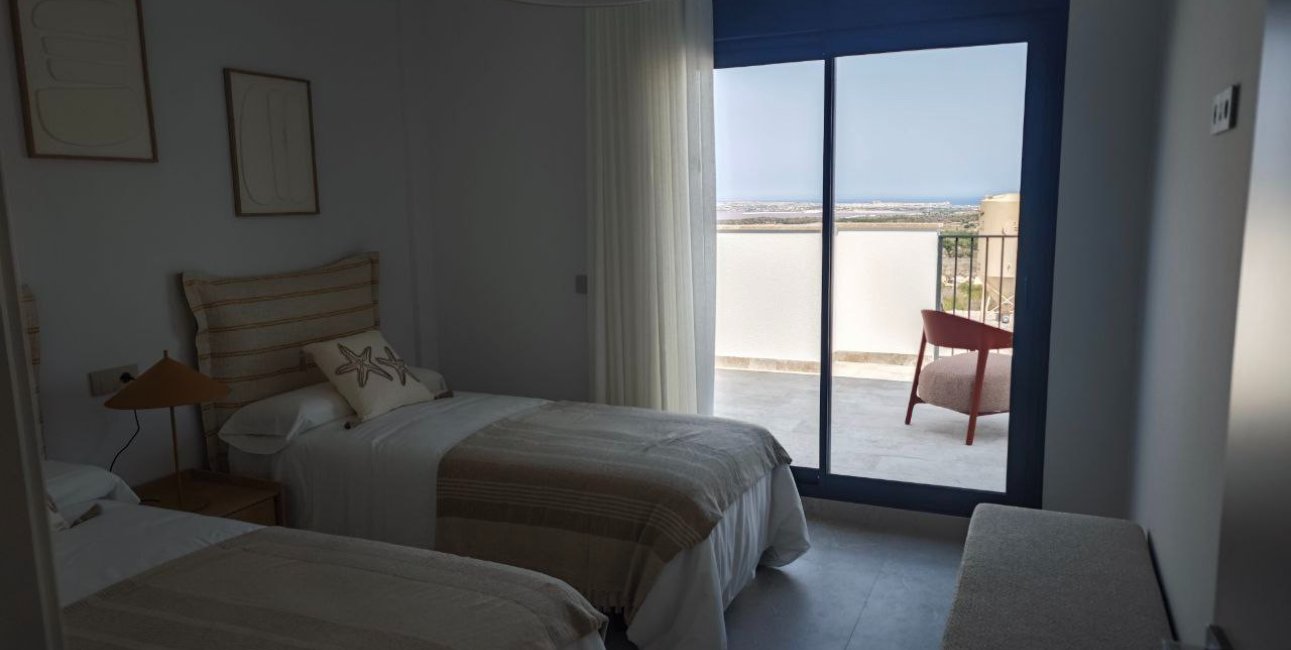 Reventa - Villa -
San Miguel de Salinas - Cerro Del Sol