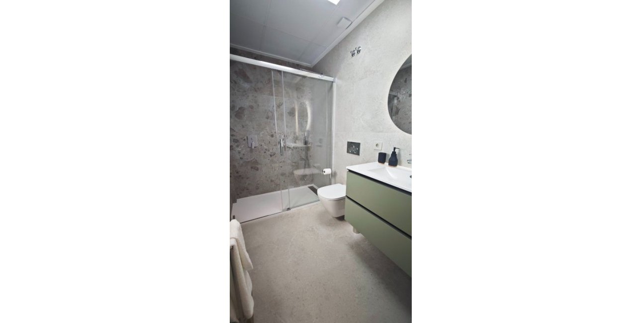 Reventa - Villa -
San Miguel de Salinas - Cerro Del Sol