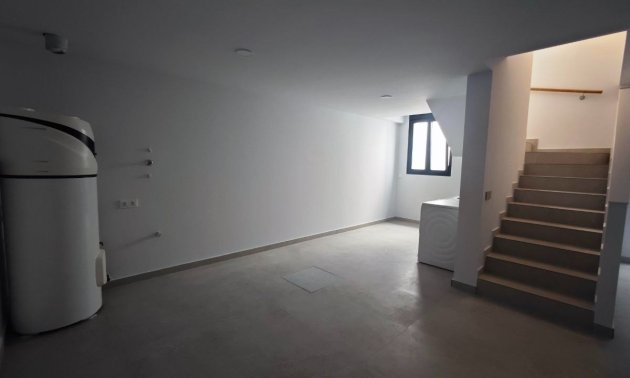 Reventa - Villa -
San Miguel de Salinas - Cerro Del Sol