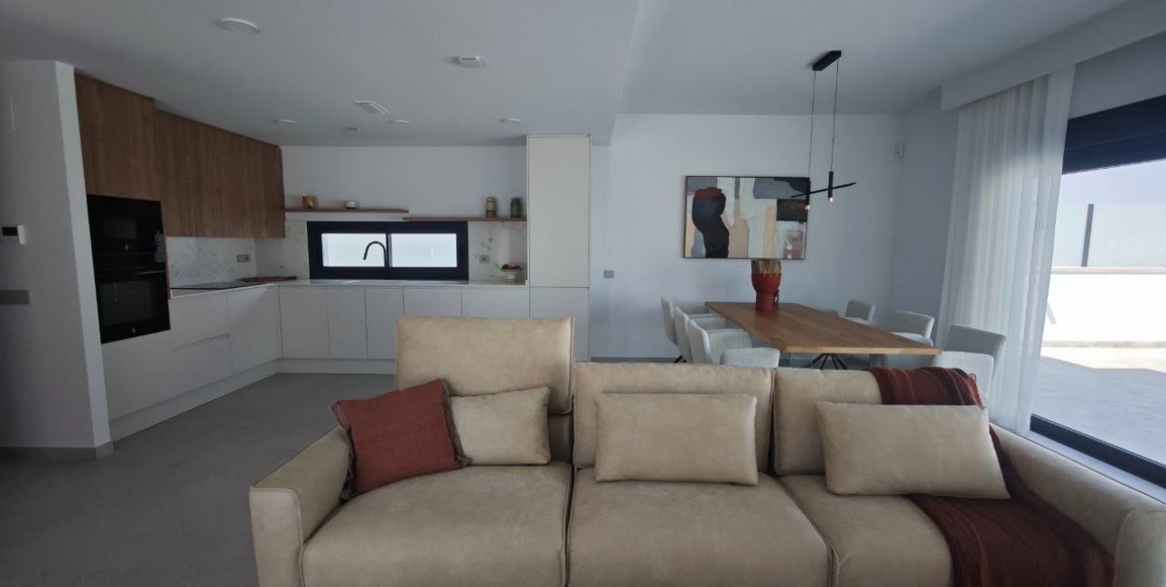 Reventa - Villa -
San Miguel de Salinas - Cerro Del Sol