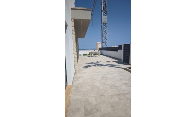 Reventa - Villa -
San Miguel de Salinas - Cerro Del Sol