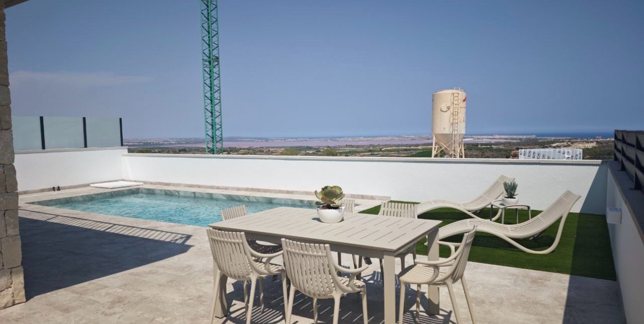 Reventa - Villa -
San Miguel de Salinas - Cerro Del Sol