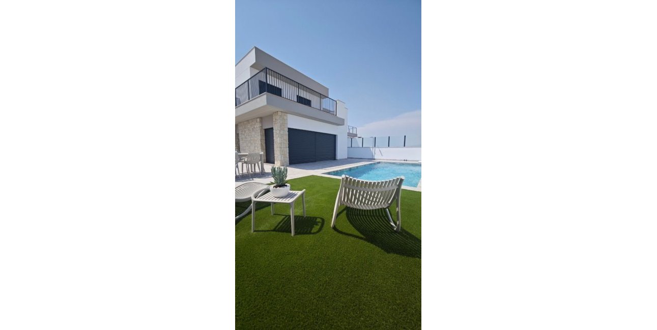 Reventa - Villa -
San Miguel de Salinas - Cerro Del Sol