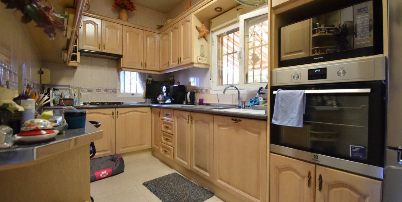 Resale - Villa -
Orihuela Costa - Los Balcones