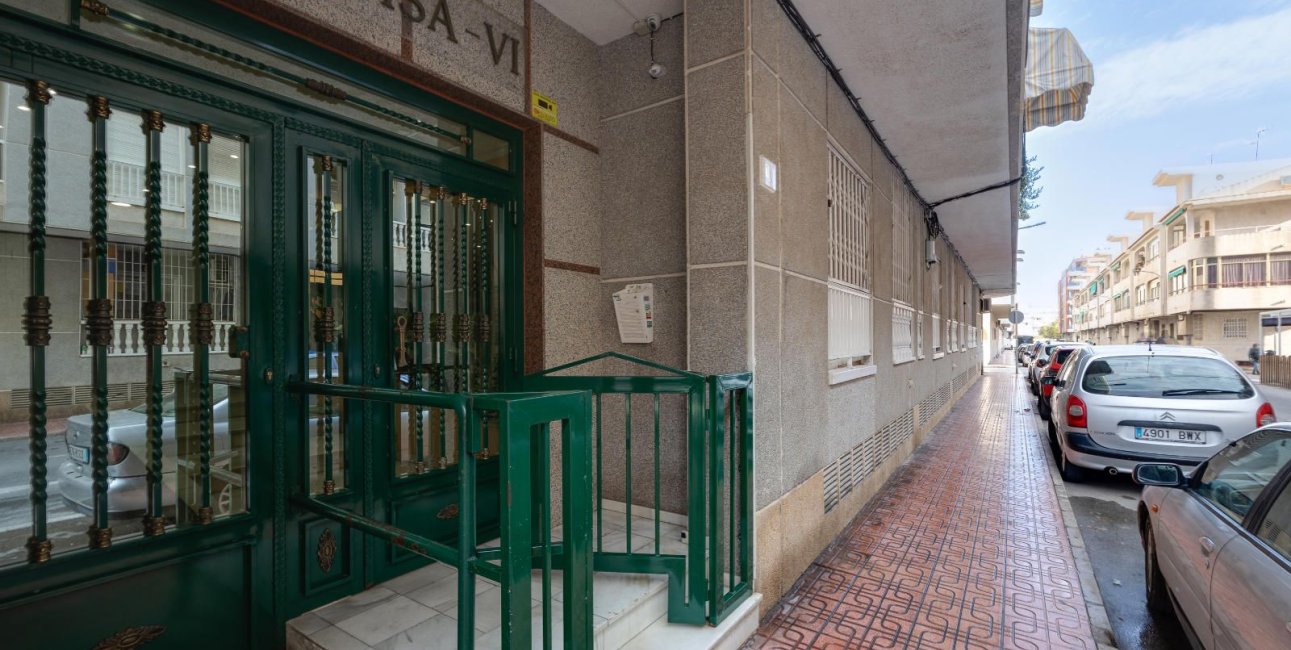 Rynek wtórny - Mieszkanie  -
Torrevieja - Acequion