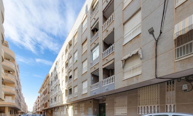 Rynek wtórny - Mieszkanie  -
Torrevieja - Acequion