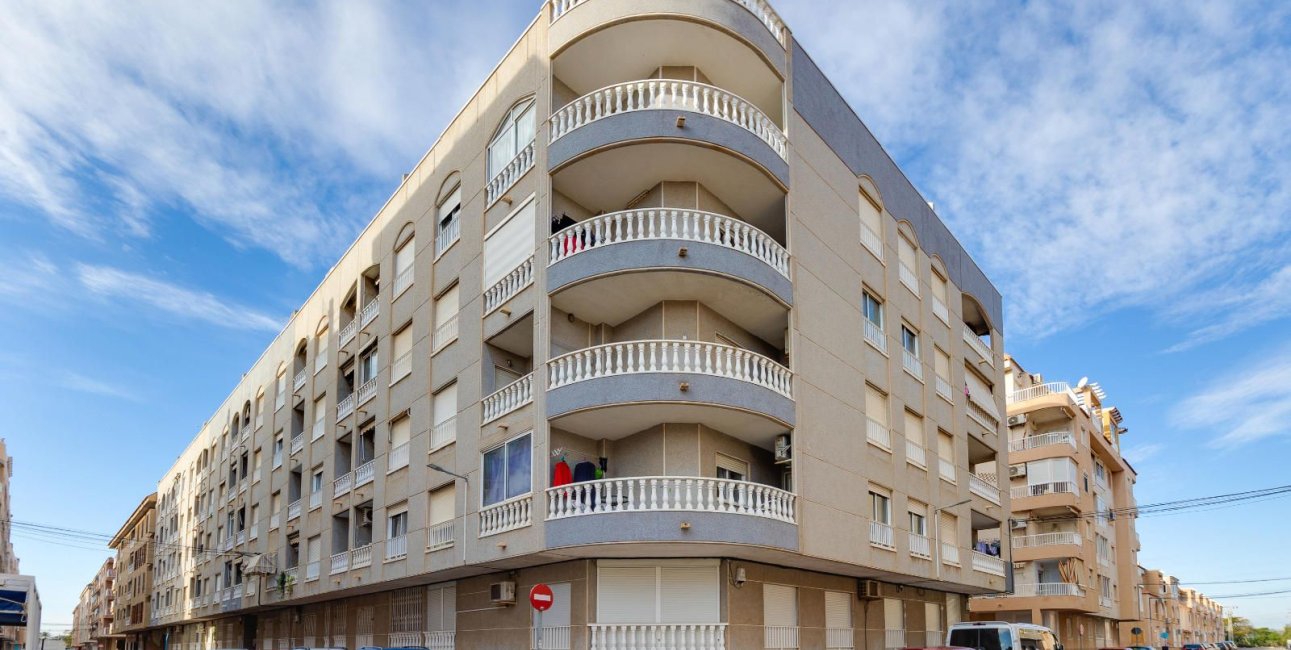 Rynek wtórny - Mieszkanie  -
Torrevieja - Acequion