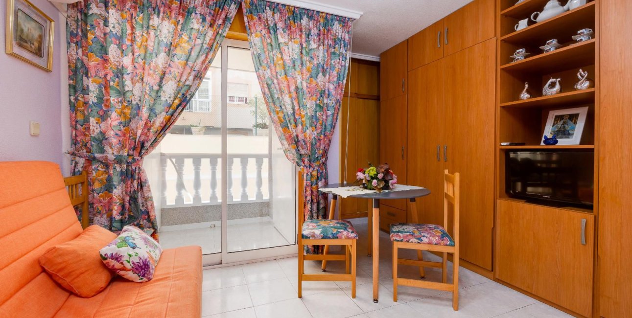 Rynek wtórny - Mieszkanie  -
Torrevieja - Acequion