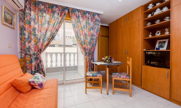 Rynek wtórny - Mieszkanie  -
Torrevieja - Acequion