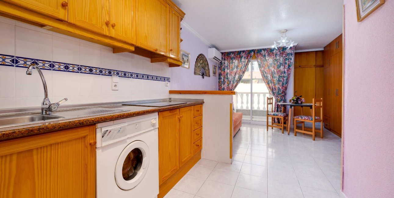 Rynek wtórny - Mieszkanie  -
Torrevieja - Acequion