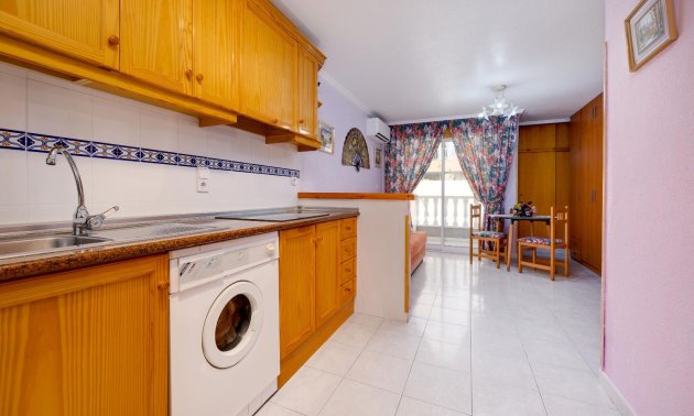 Rynek wtórny - Mieszkanie  -
Torrevieja - Acequion