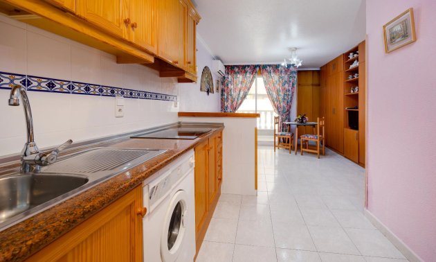 Rynek wtórny - Mieszkanie  -
Torrevieja - Acequion