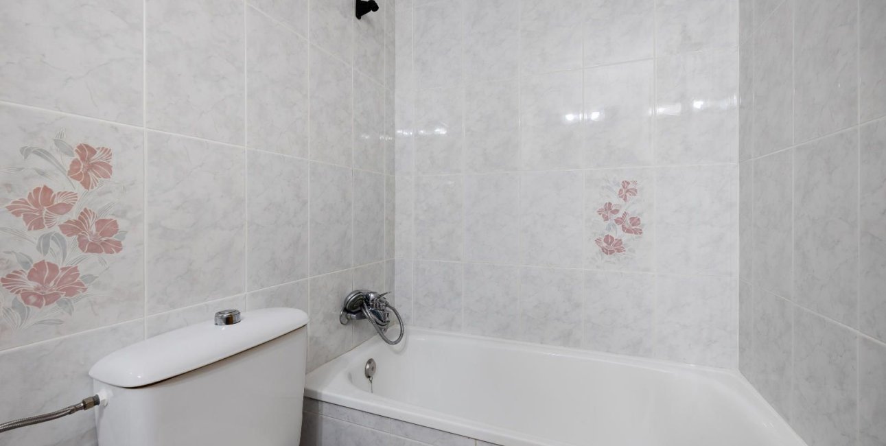 Rynek wtórny - Mieszkanie  -
Torrevieja - Acequion