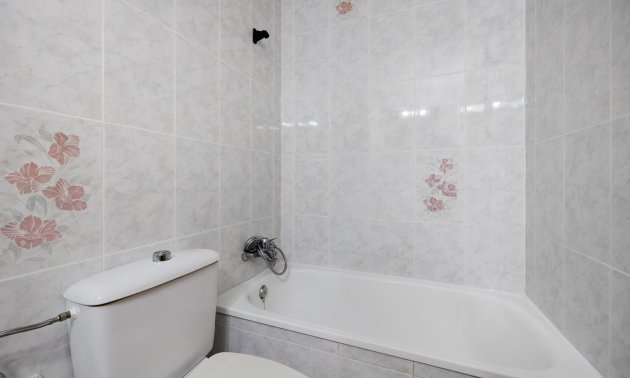 Rynek wtórny - Mieszkanie  -
Torrevieja - Acequion