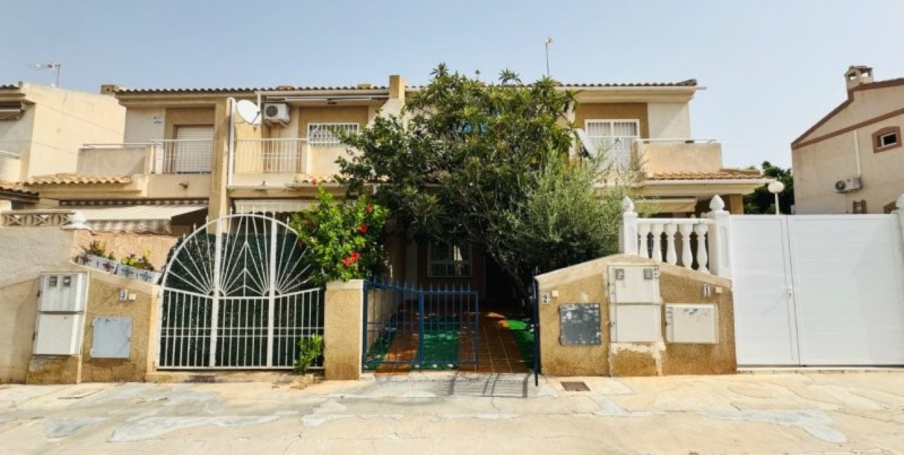 Resale - Duplex -
Torrevieja - Aguas Nuevas