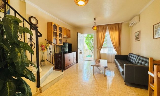 Resale - Duplex -
Torrevieja - Aguas Nuevas