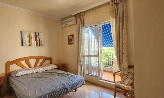 Resale - Duplex -
Torrevieja - Aguas Nuevas