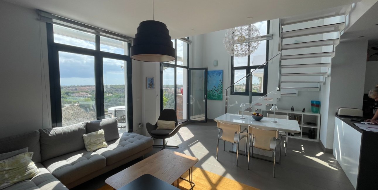 Rynek wtórny - Dupleks -
Orihuela Costa - Las Ramblas