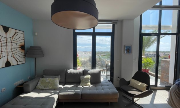 Rynek wtórny - Dupleks -
Orihuela Costa - Las Ramblas