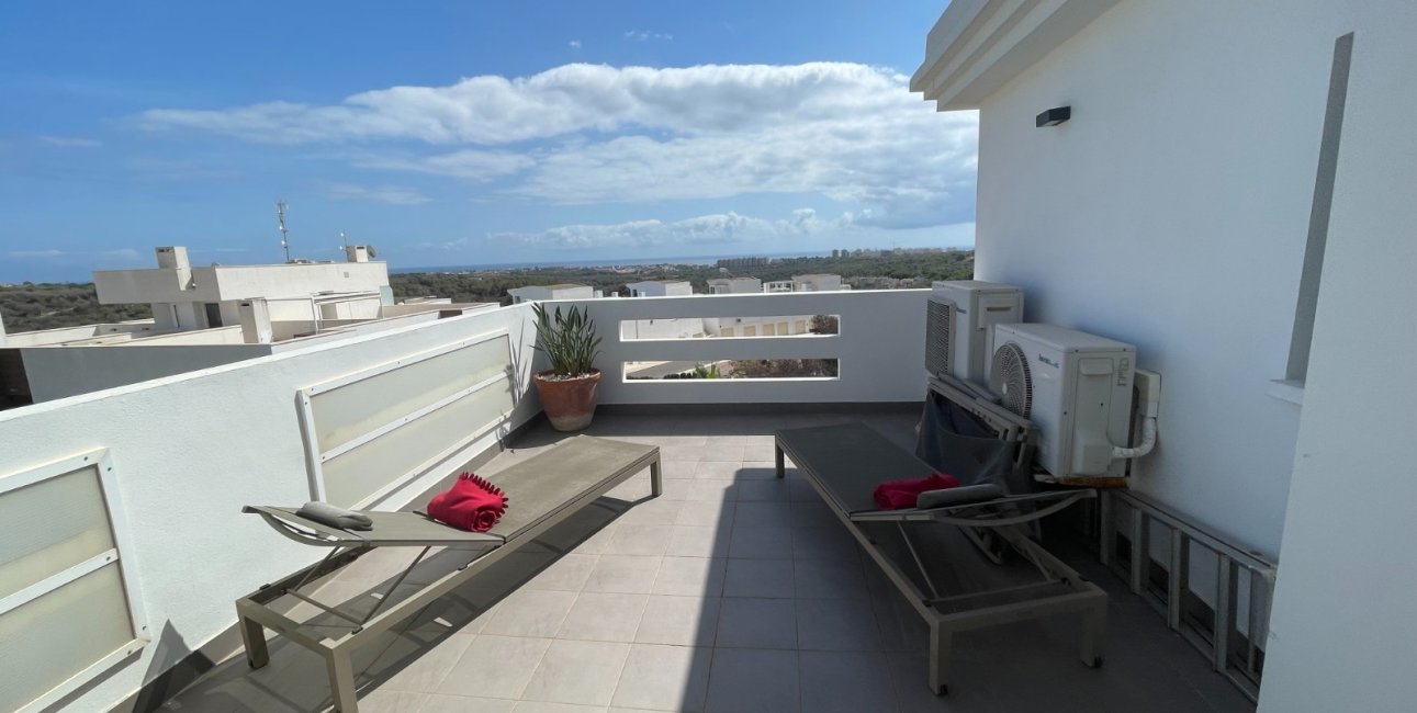 Rynek wtórny - Dupleks -
Orihuela Costa - Las Ramblas