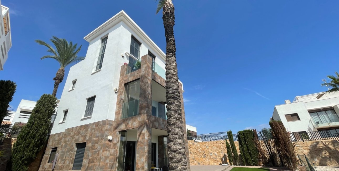 Rynek wtórny - Dupleks -
Orihuela Costa - Las Ramblas