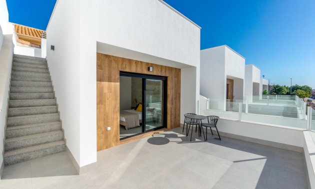 Obra nueva - Villa -
San Pedro del Pinatar - Polideportivo