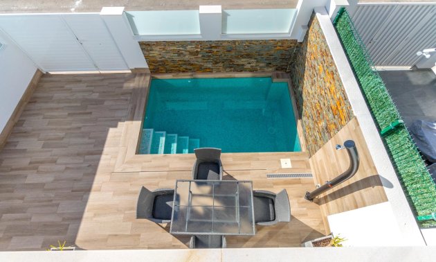 Obra nueva - Villa -
San Pedro del Pinatar - Polideportivo