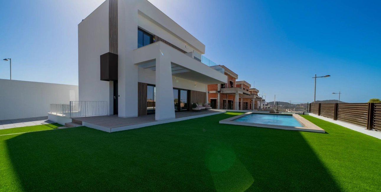 Obra nueva - Villa -
Finestrat - Golf Bahia