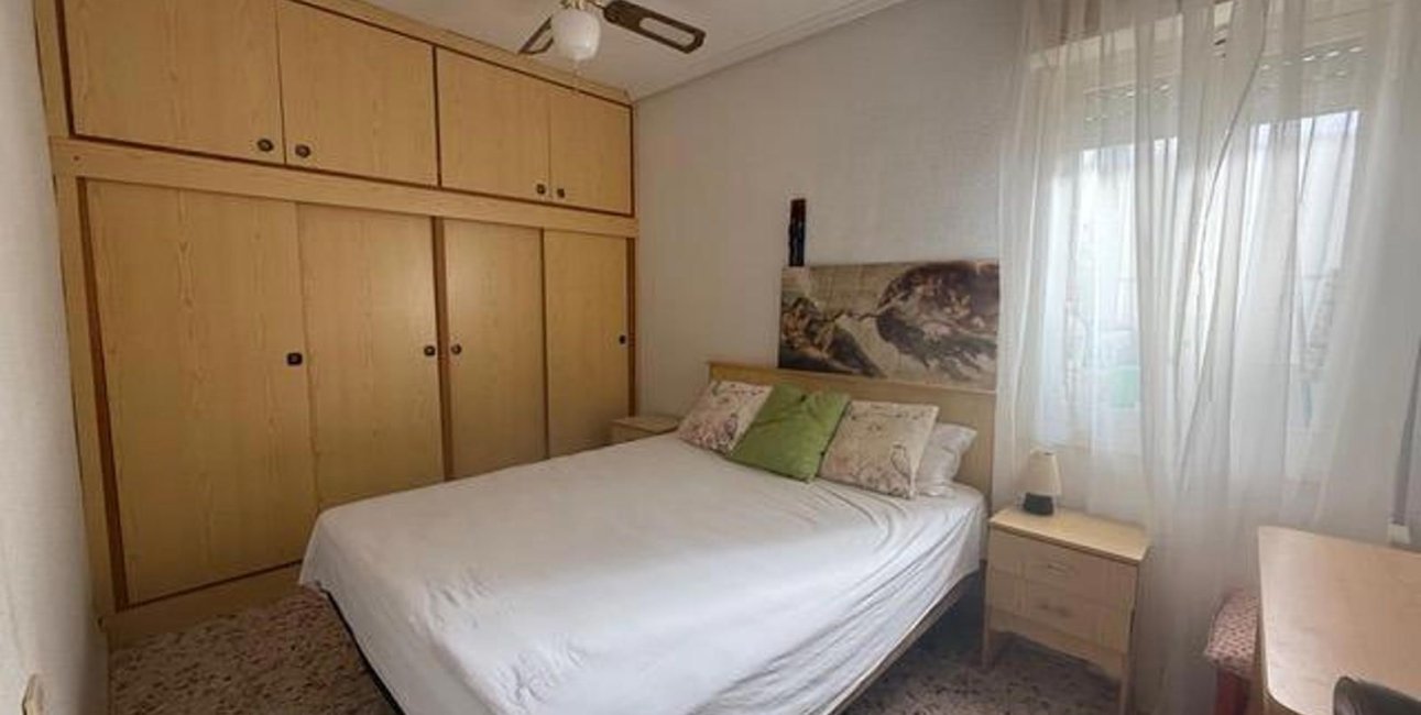 Rynek wtórny - Mieszkanie  -
Torrevieja