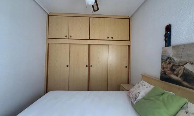 Rynek wtórny - Mieszkanie  -
Torrevieja