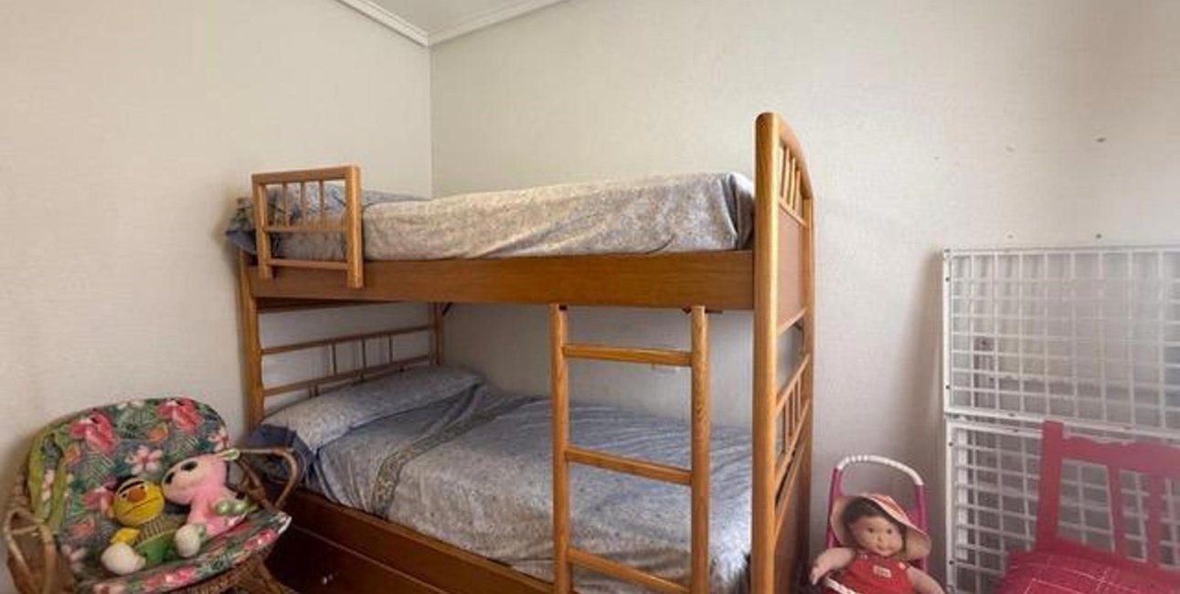 Rynek wtórny - Mieszkanie  -
Torrevieja