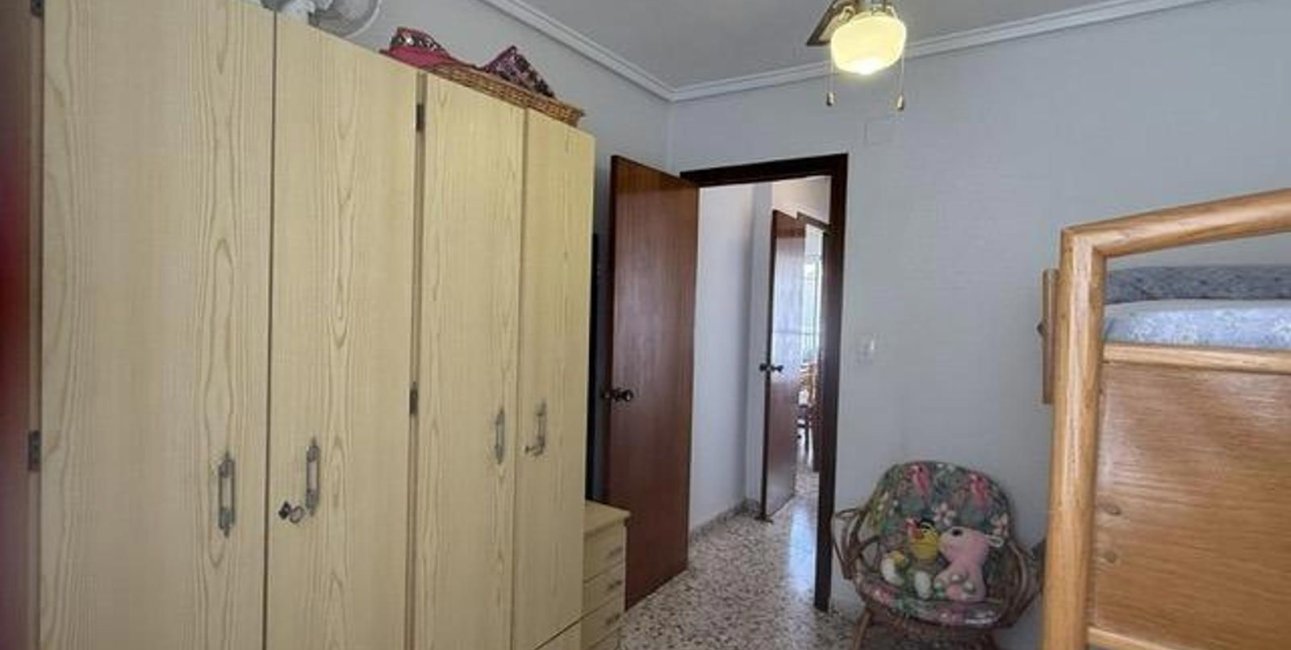 Rynek wtórny - Mieszkanie  -
Torrevieja