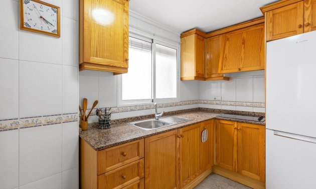 Resale - Apartment / flat -
Torrevieja - Centro