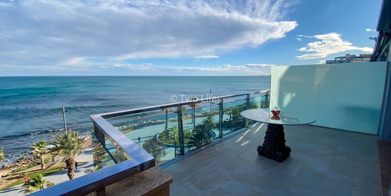 Resale - Penthouse -
Torrevieja - Playa del Cura